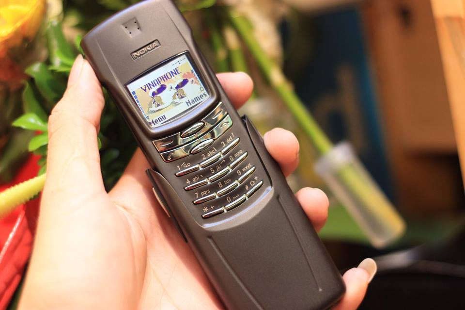 Điện Thoại Nokia 8910 (Màn hình đen trắng) Chính hãng Nguyên Zin - Nokia  Chính Hãng